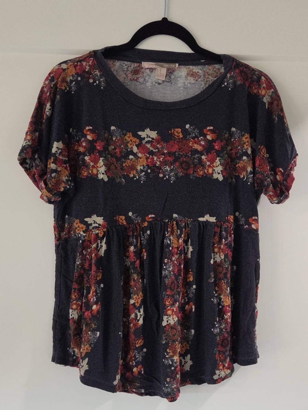 Forever 21 Navy Floral Babydoll Top with Rust and Cream